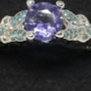 Meet your Posher, Candace